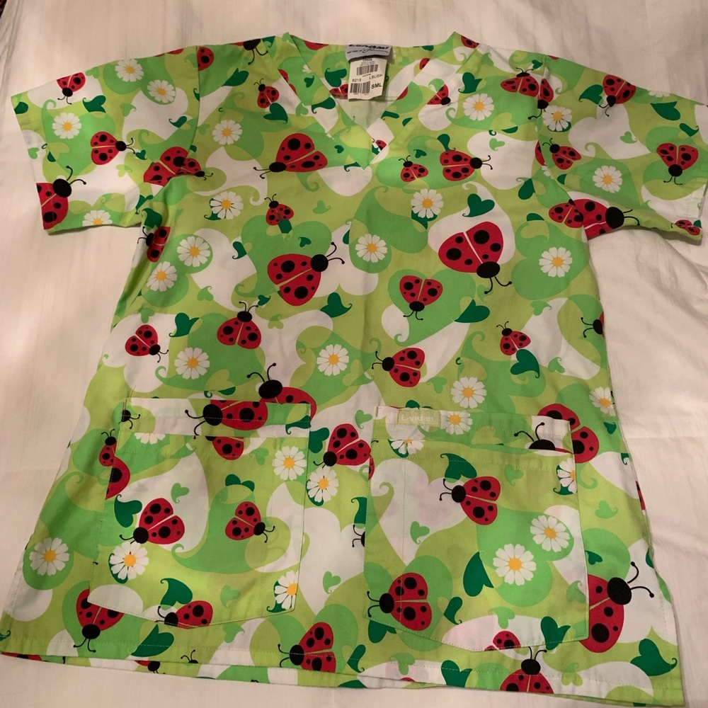 💜3️⃣ for $15! Landau Women’s scrub top